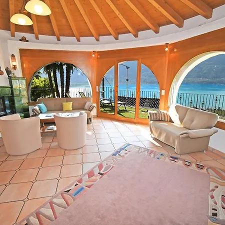 La Paloma - A79627 Vakantiehuis Brione sopra Minusio